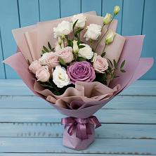 Букет цветов из:  Розы и Лизиантусы в Золотово