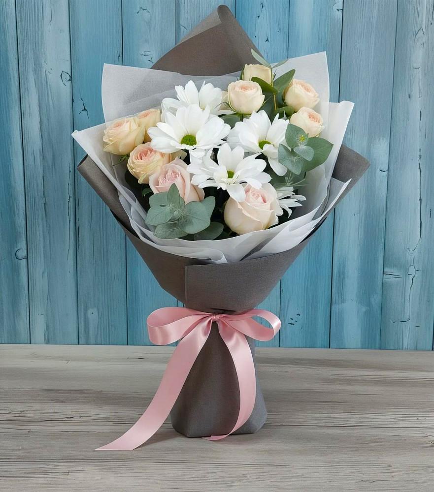 Букет цветов из: Хризантемы и Розы в Золотово