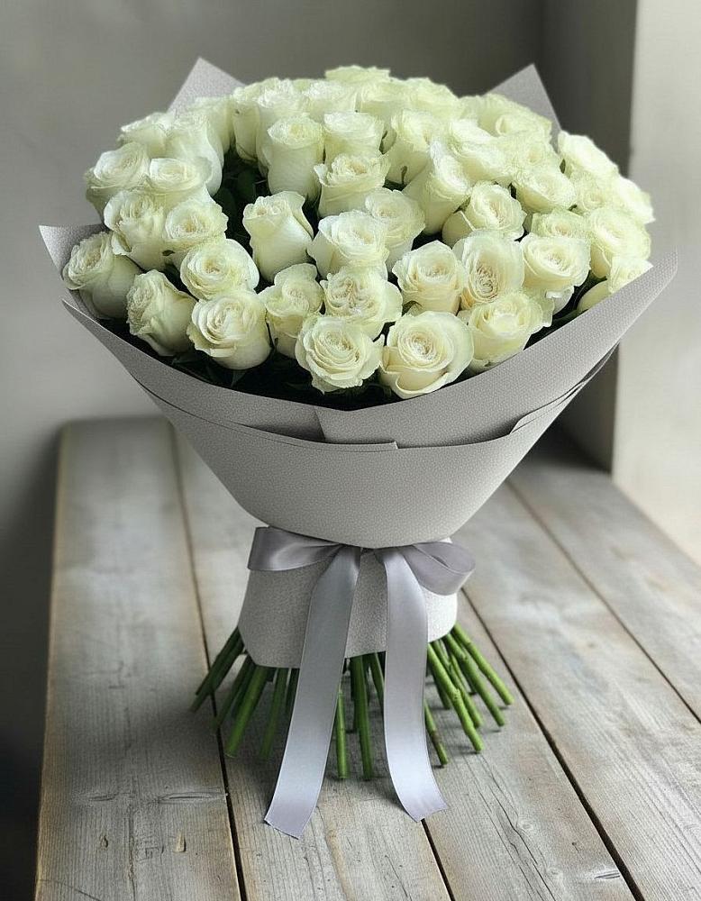 Букет 35 Белых роз в Золотово