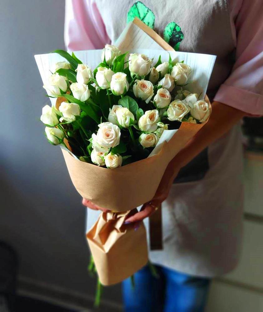 Букет цветов из: Розы в Золотово
