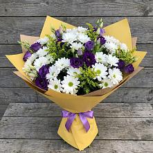 Букет цветов из:  Ирисы, Хризантемы и Ромашки #REPLACE_PRED# Золотово